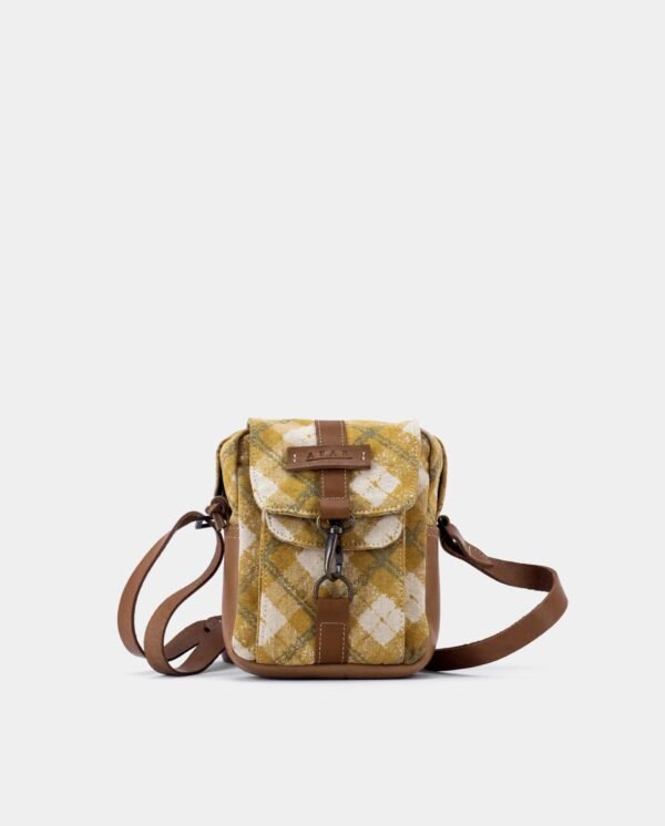 Outdoor Purse