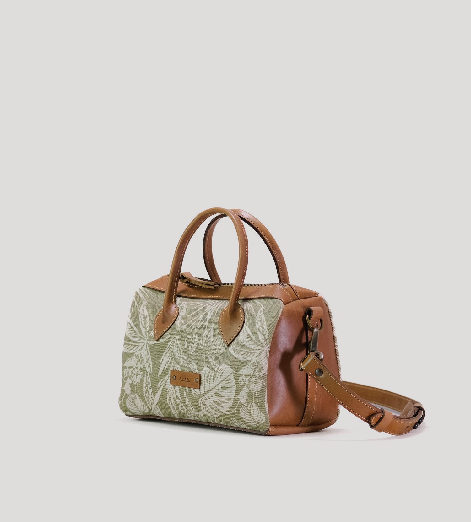 Lulu Small - Image 2