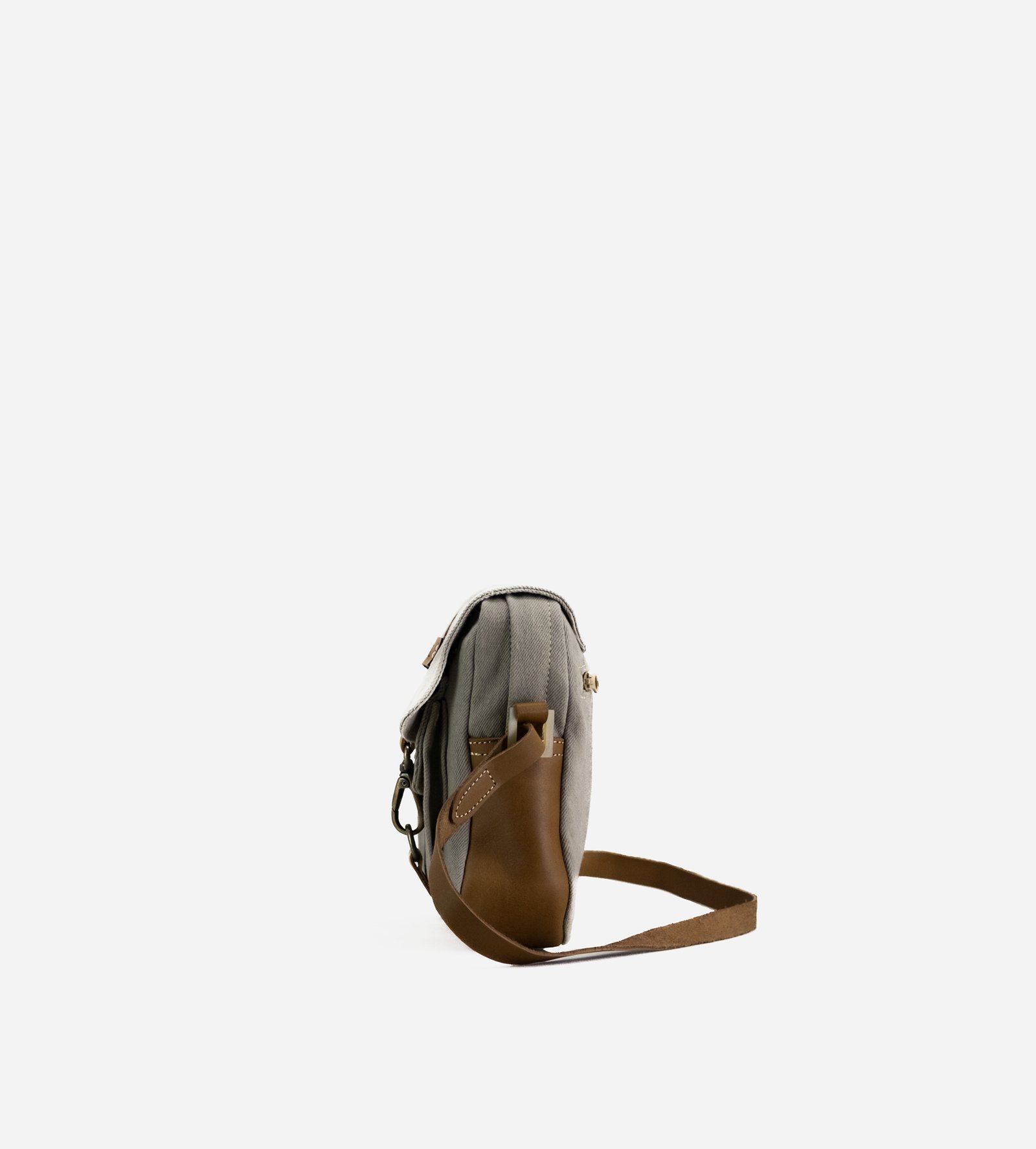 Outdoor Purse - Image 4