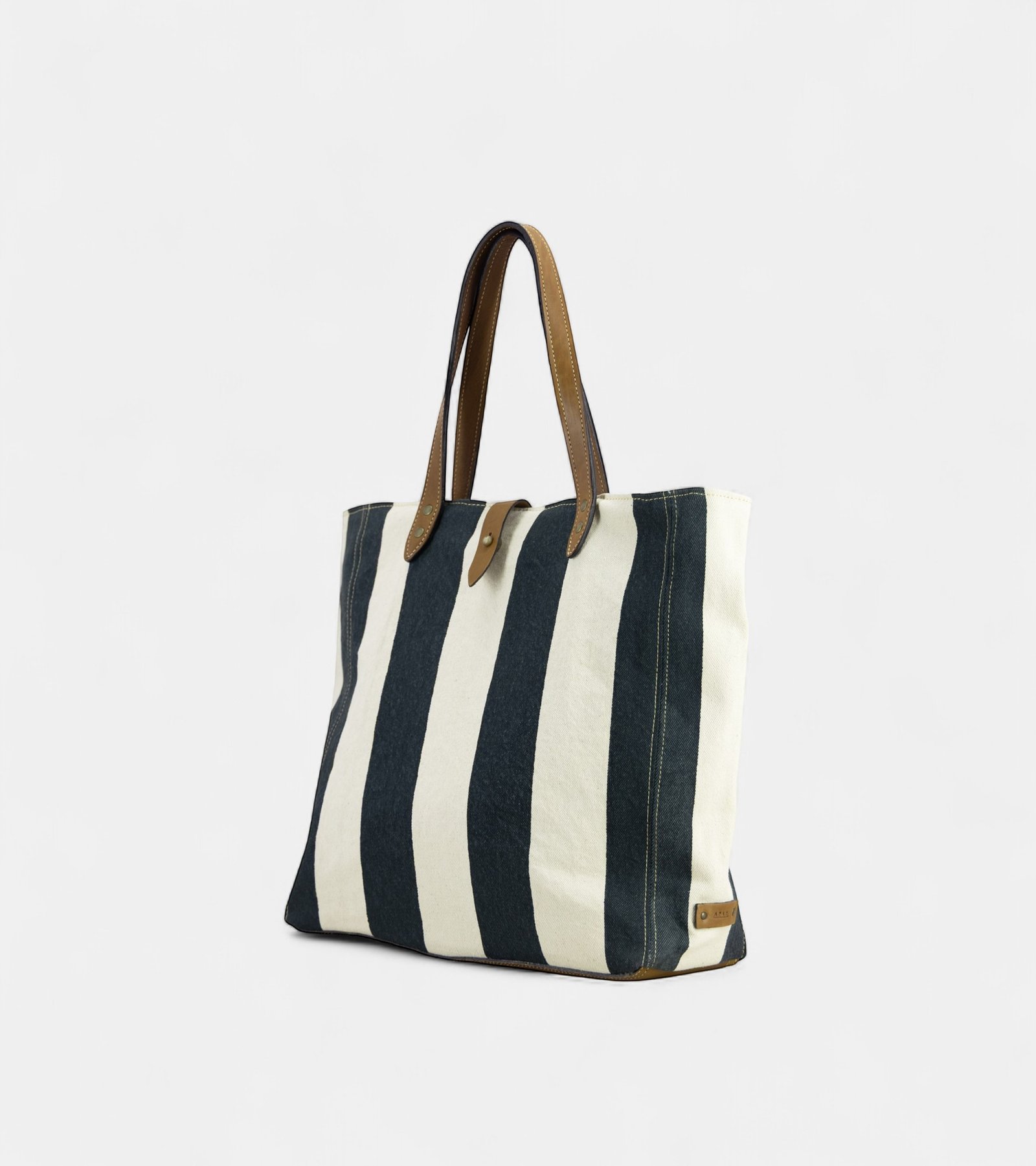 Almira Small - Image 2